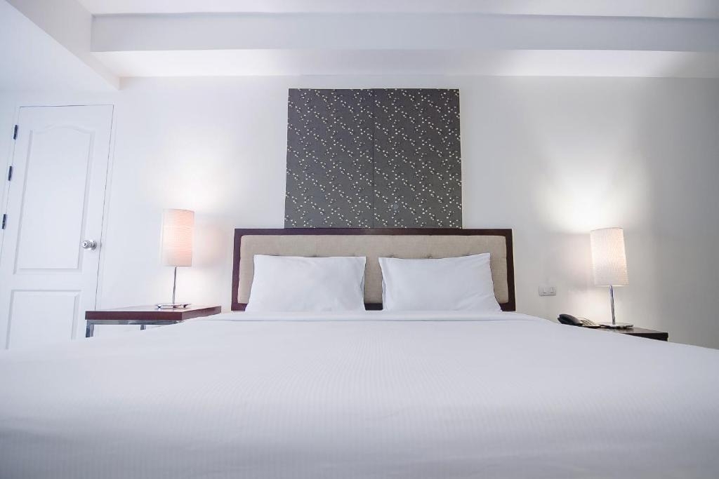 Nong Bon Apartment | Romance Hotel Bangna