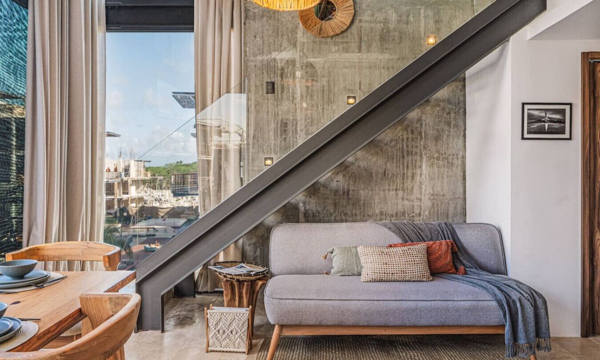Tulum Condo | Romantic 3-Level PH w Jacuzzi | Gym | Beach Club Access