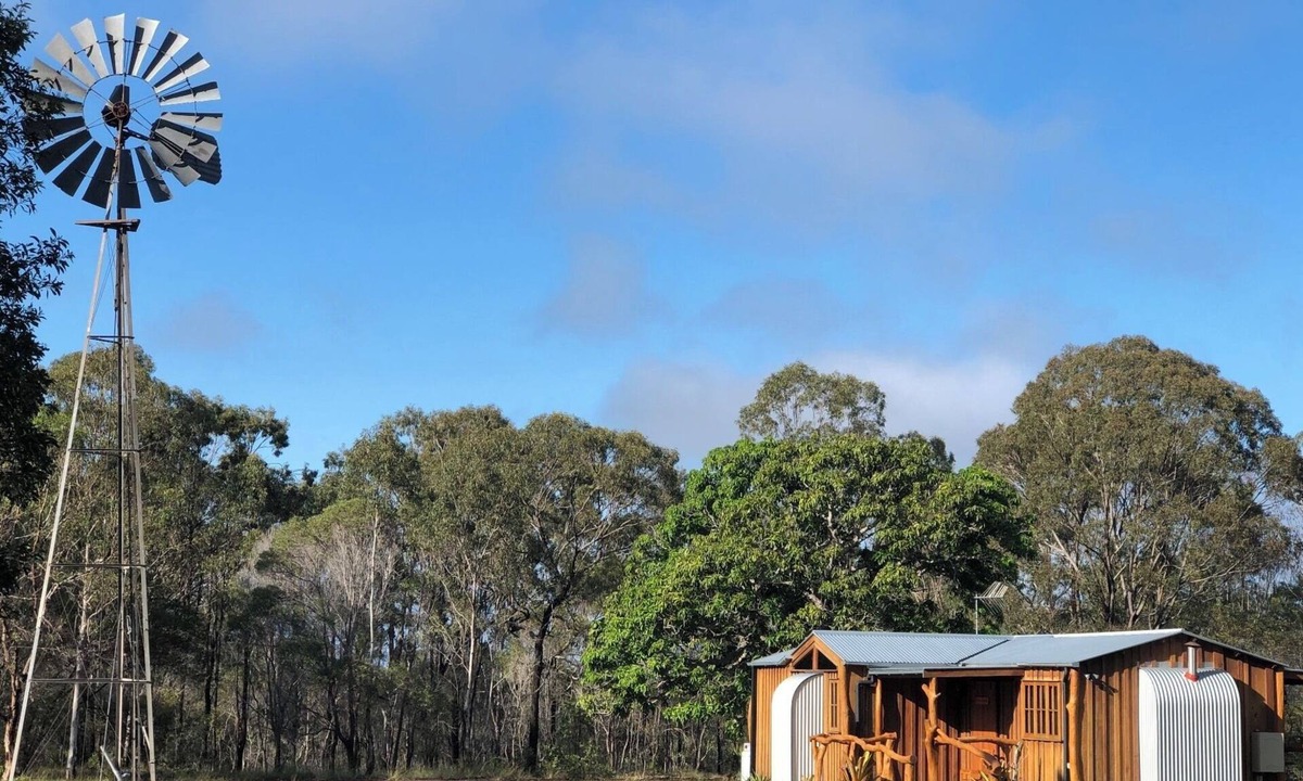 River Heads Cabin | Romantic getaway on 75 acres with outdoor bath