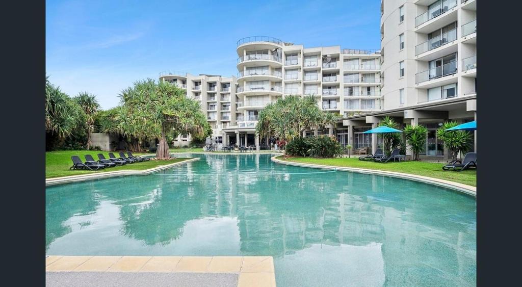 Marcoola Apartment | Rooftop Apartment - Heated Pool & Beach access