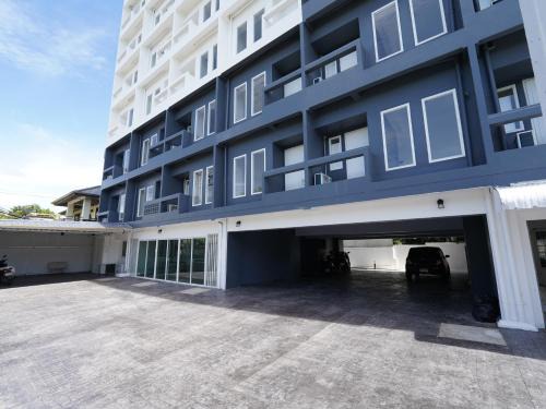 Lak Si Hotel | RoomQuest IT Square Don Mueang Airport