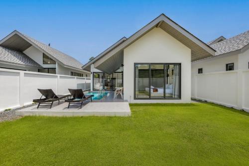 Ban Sakhu Villa | Ruma 2BR Private Pool Villa at Akara Nai Thon