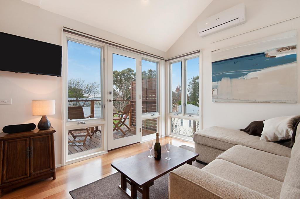 Queenscliff Apartment | Salt Loft