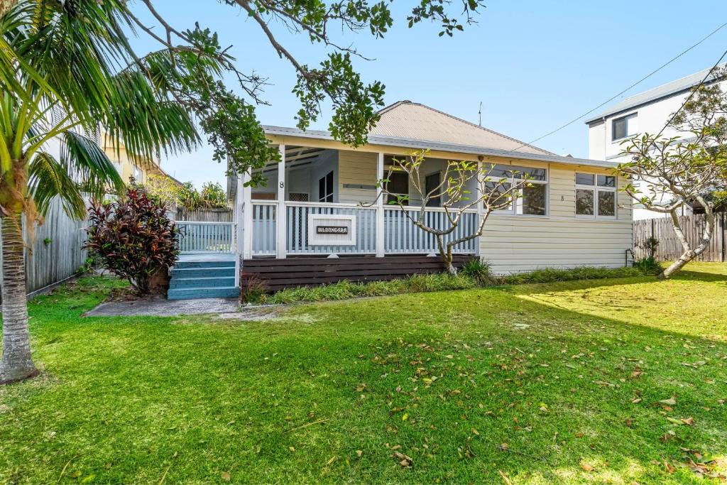 Yamba House | Sandy Cheeks - Charming Yamba Beach Cottage Close to Town & Beaches - Holiday Yamba