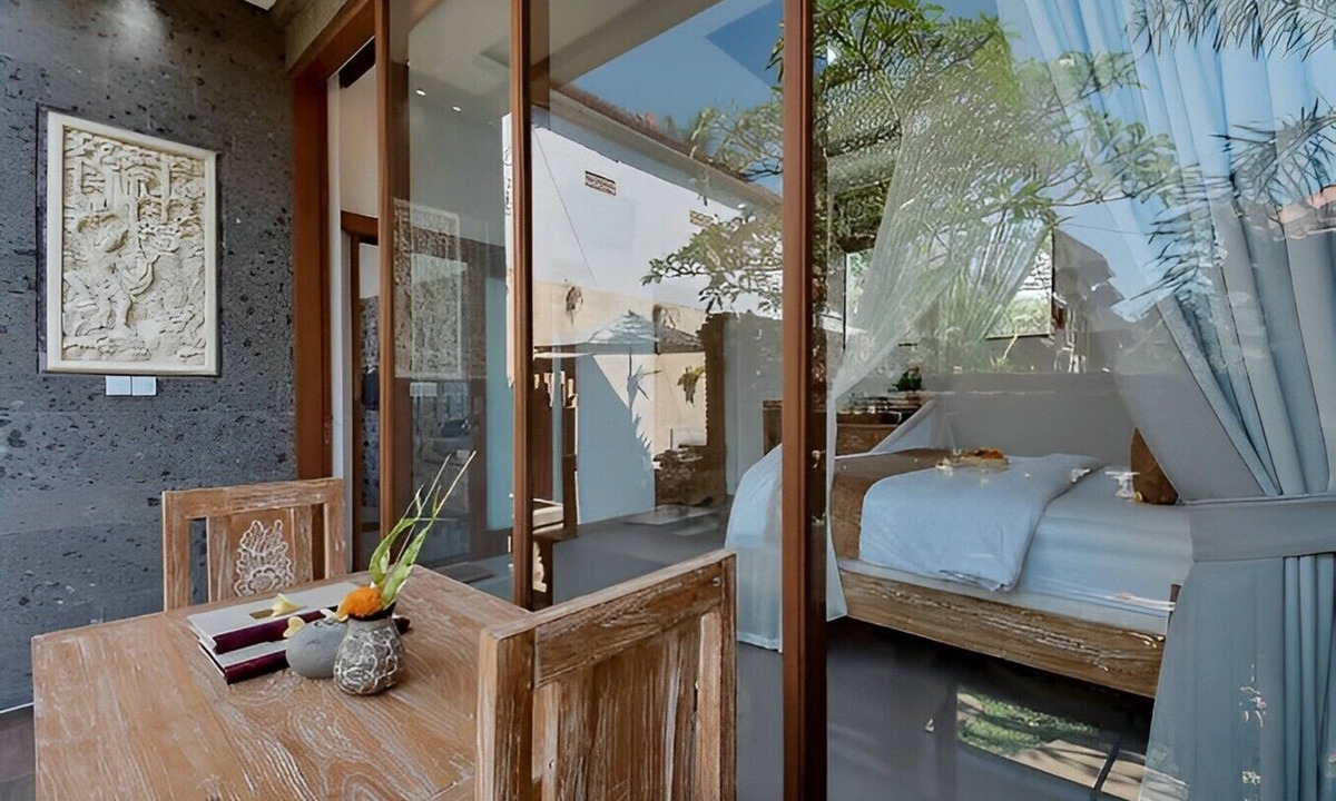 Melayang Hotel | Santosha Place
