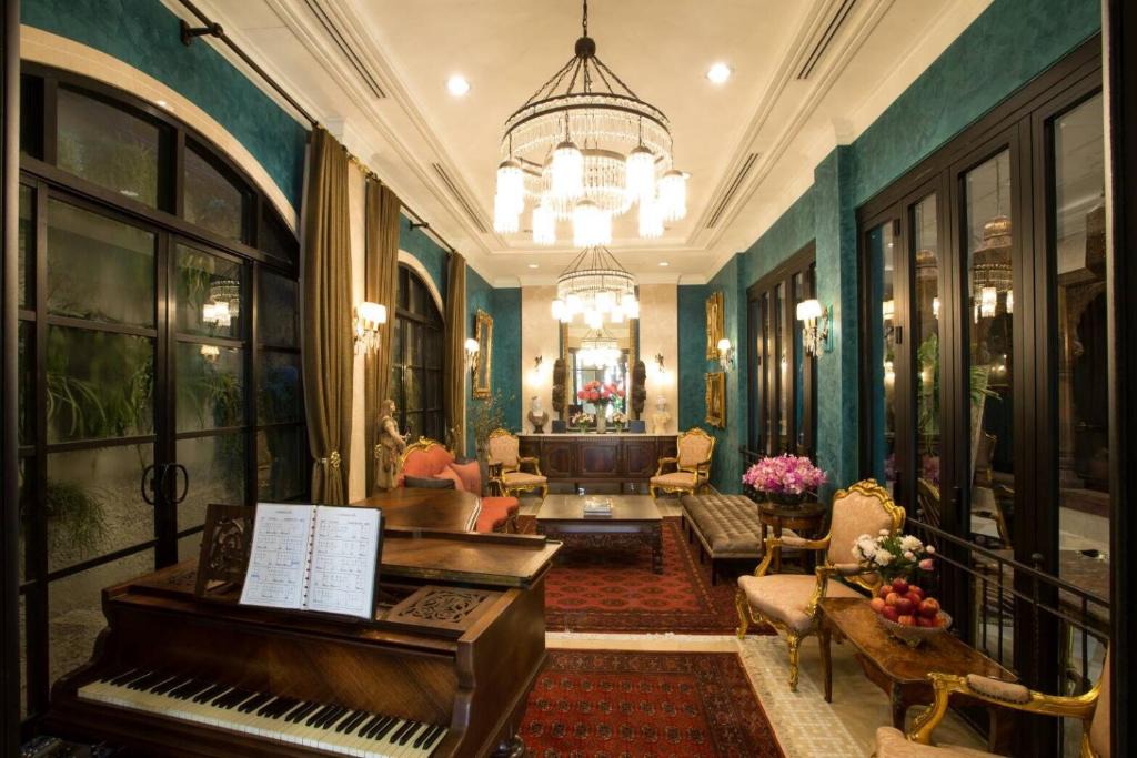 Nana Hotel | Sara's Hotel