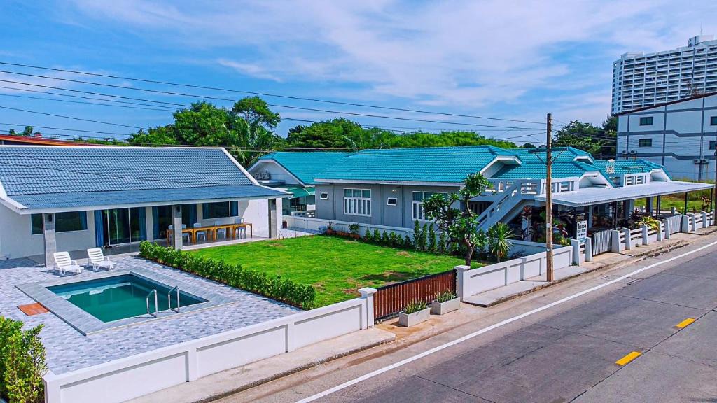 Noen Phra Villa | Sealife4 Beach Pool Villa