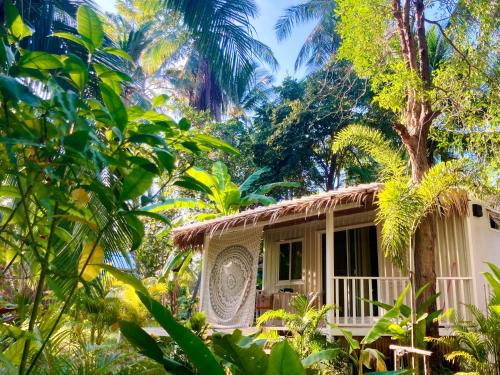 Baan Tai Hotel | Secret Palm
