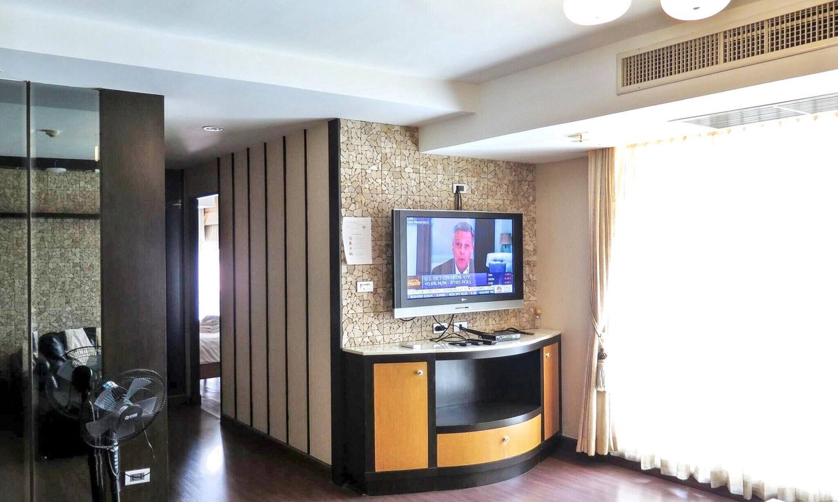 Khlong Toei Nuea Condo | Short-Term Rental Allowed - 7A Downtown Bkk Serviced Apartment