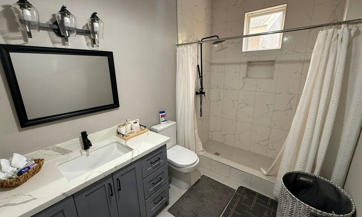 Pine Gardens House | Short Term Embassy Rental or Getaway