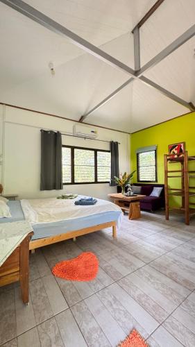 Thai Mueang Apartment | Similan Home Stay