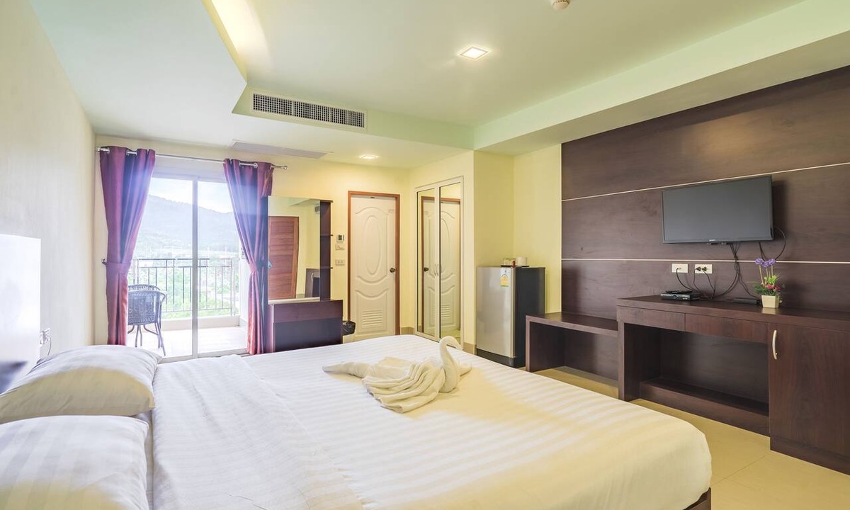 Chalong Hotel | Smile Residence