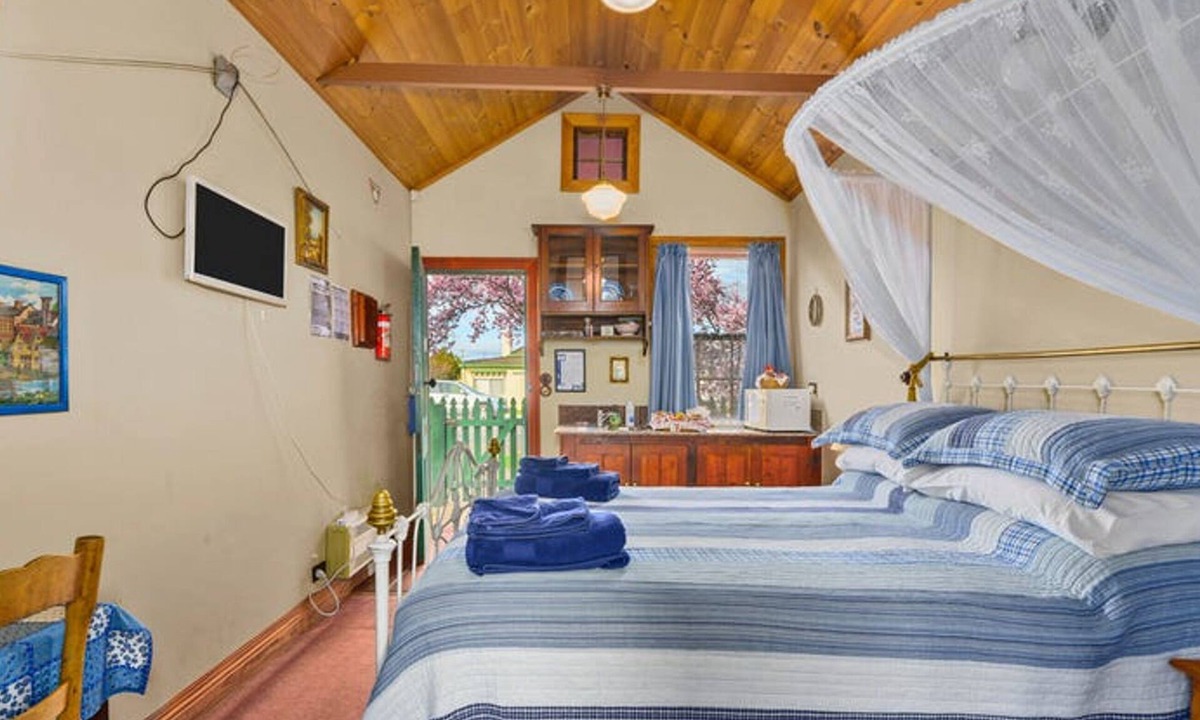 Sorell House | Sorell Barracks