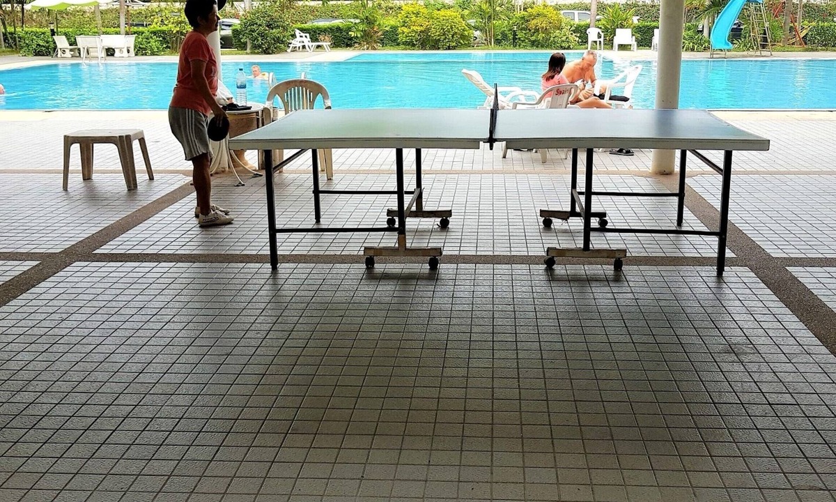 Na Kluea Apartment | Spacious 3rd floor studio at Baan Suan Lalana