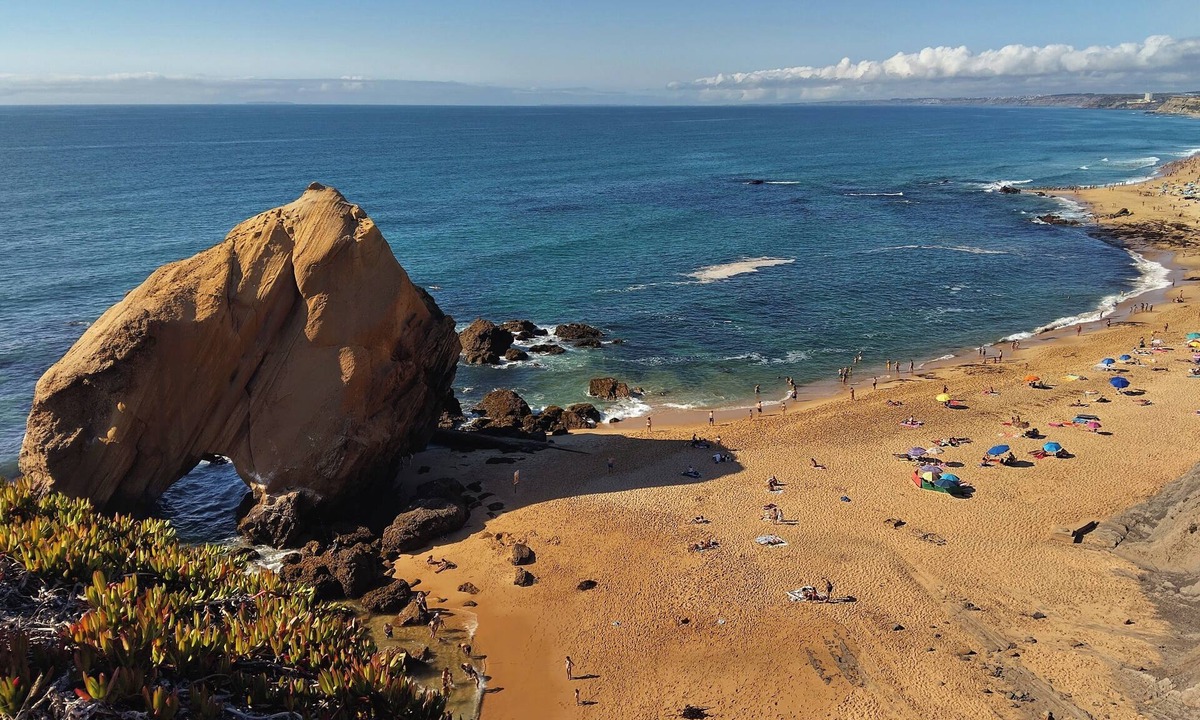 Maceira House | Spacious studio with garden on the Silver Coast