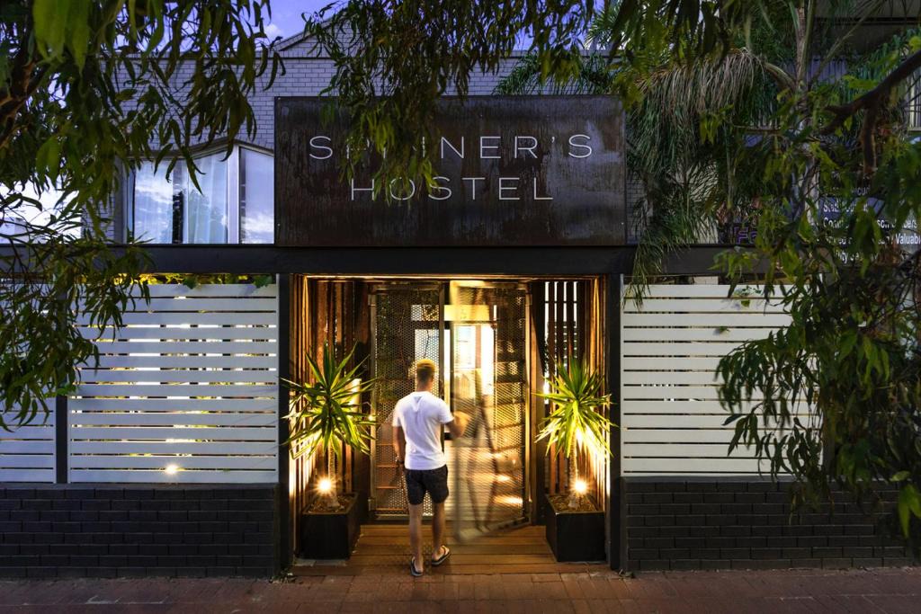 Perth Hostel | Spinners Hostel