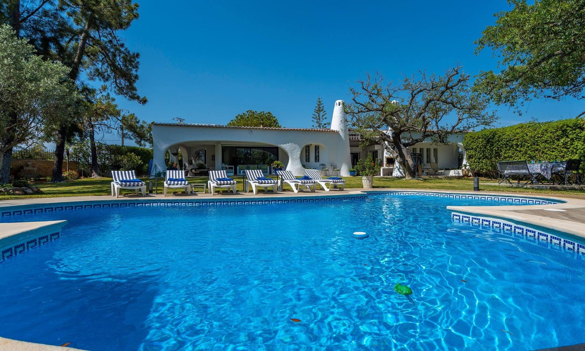 Escanxinhas Villa | Stunning pure Algarvian style Villa 2 mns Vale do Lobo/Quinta do lago