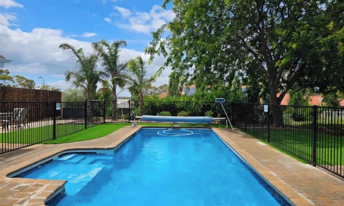 Bacchus Marsh House | Summer view