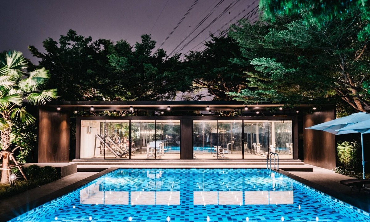 Suan Luang Hotel | Sunday Platinum Suites