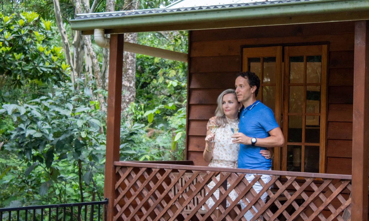 West Woombye Cottage | Sunshine Valley Cottages