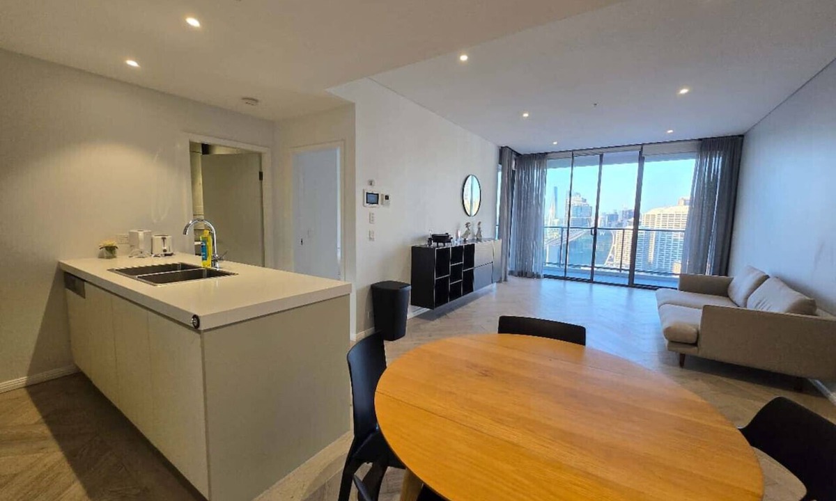 Chinatown Apartment | Sydney Chinatown 2BR 243 Walk to Darling Harbour