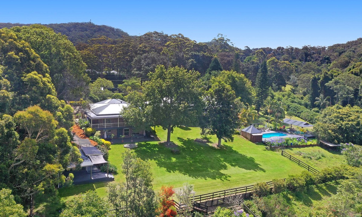 Picketts Valley House | The Acreage Boutique Guesthouse