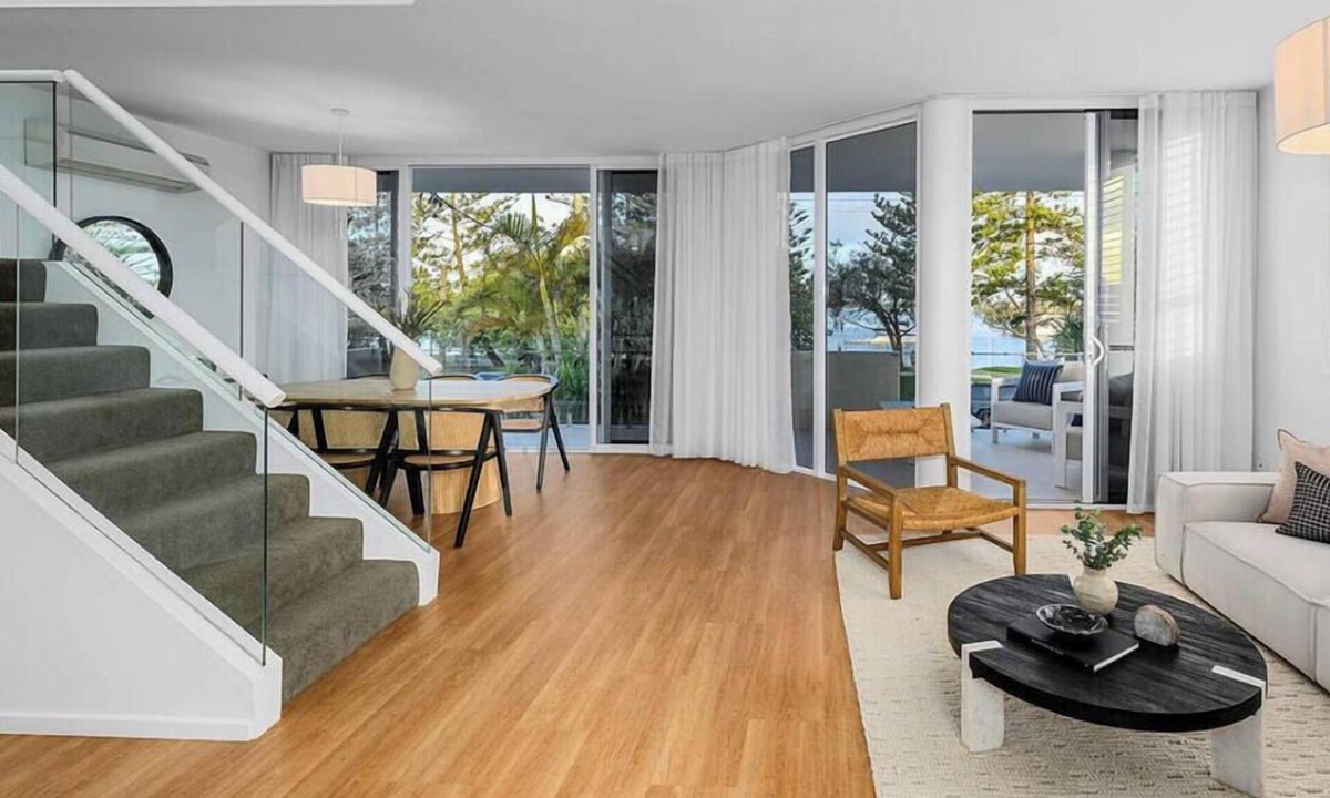 Paradise Point Apartment | The Esplanade Escape - Pet Friendly