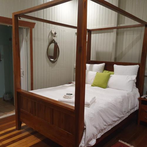 Millaa Millaa House | The Falls Teahouse