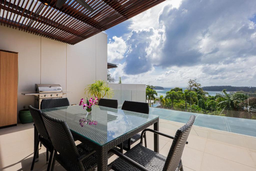 Kata Apartment | The heights Kata seaview C1 near Kata Beach
