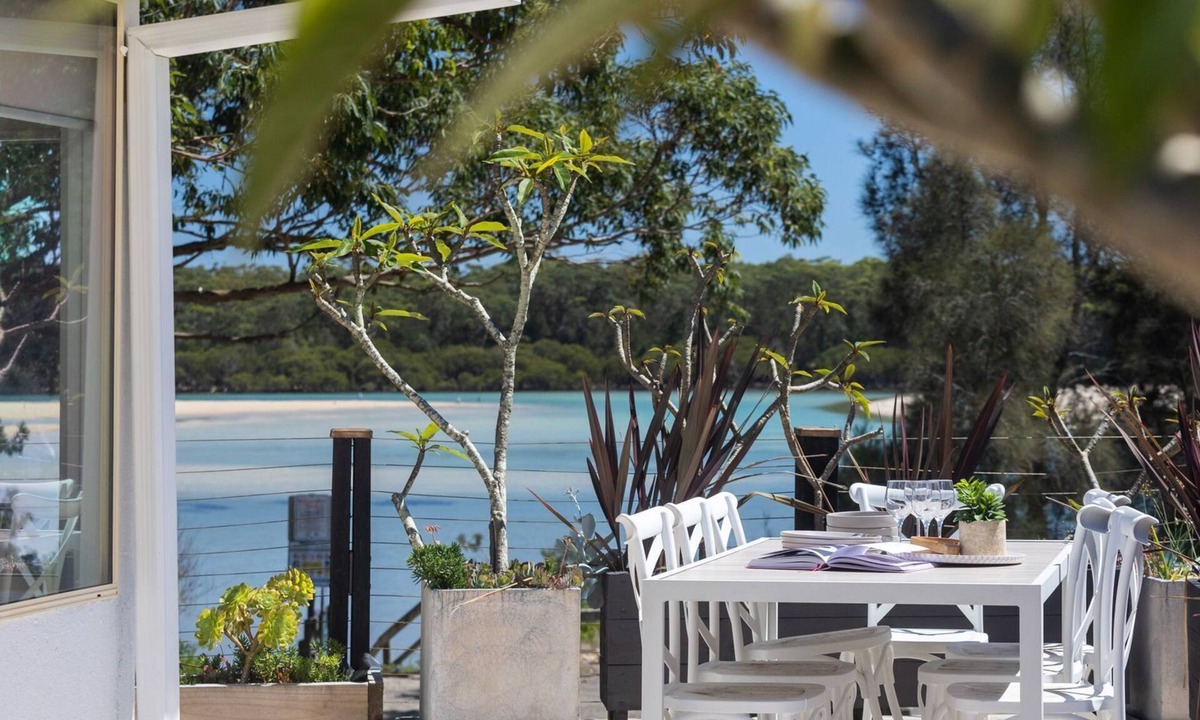 Narrawallee House | The Inlet - Relax in this beautiful home on the tranquil Narrawallee Inlet