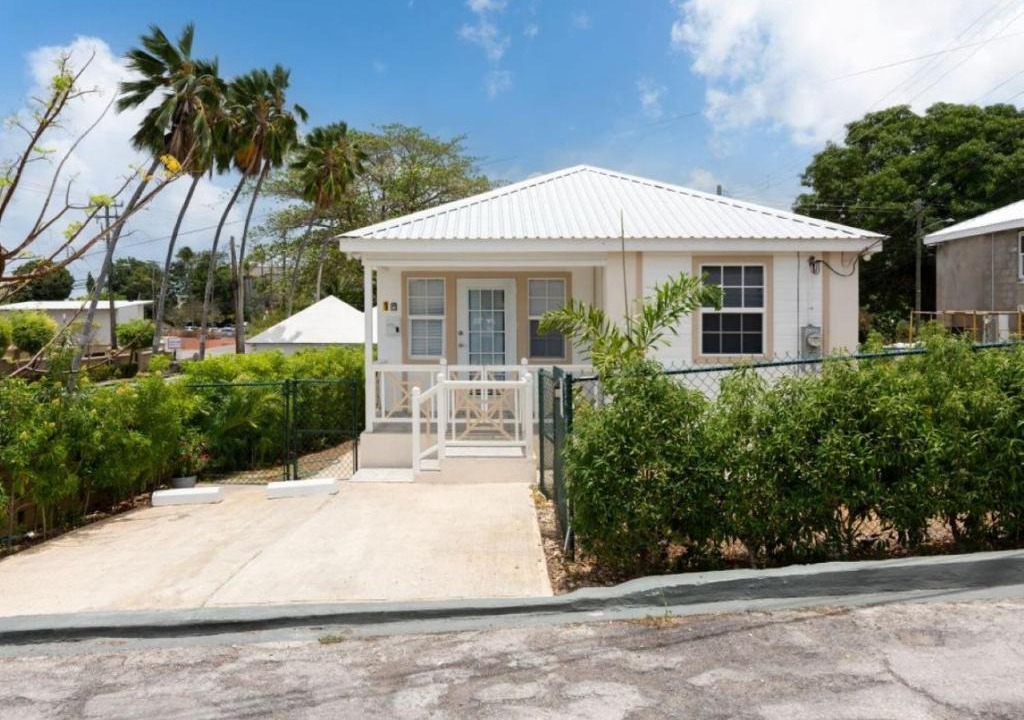 Durants Villa | The White Villa