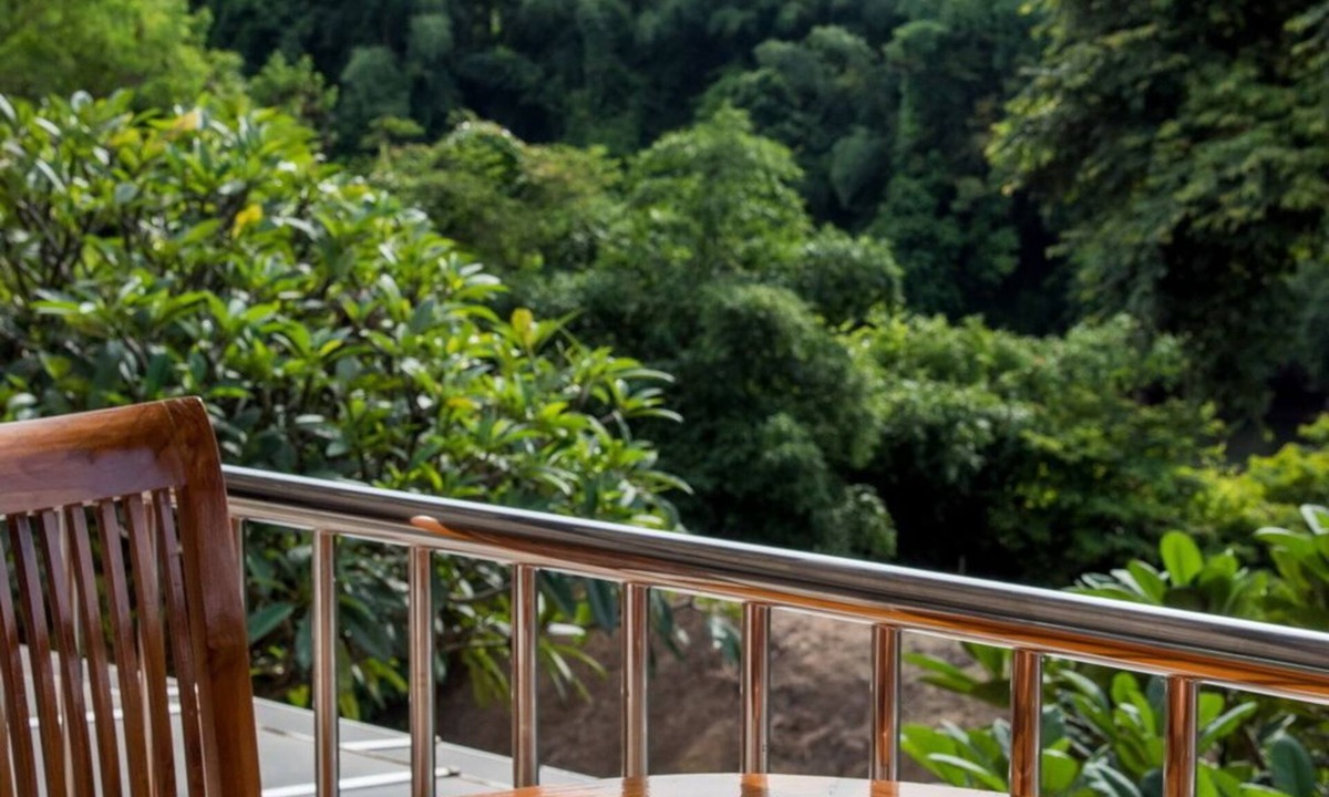 Thong Pha Phum House | Thongphaphum River