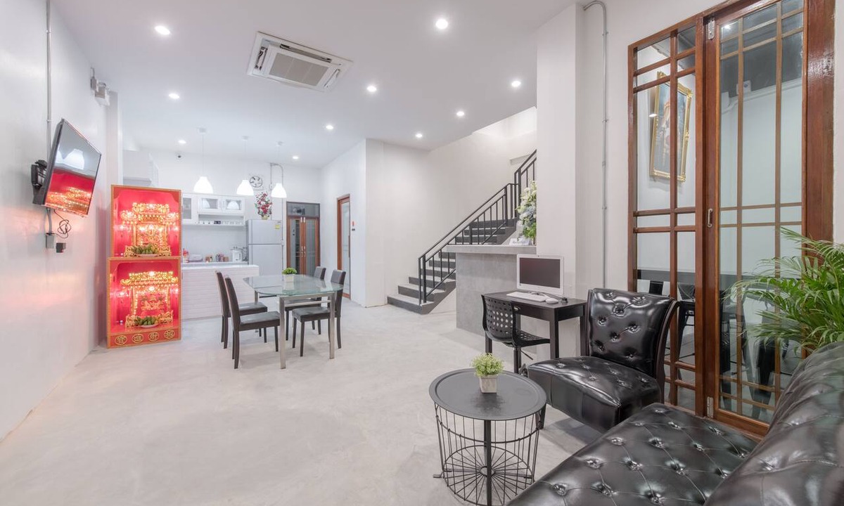 Talat Noi Hostel | Tiny Taladnoi Hostel