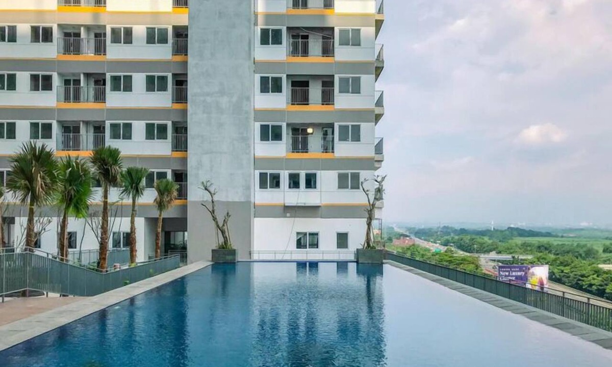 Kedungmanggu Apartment | Tranquil Studio For 2 Pax At Royal Sentul Park Apartment