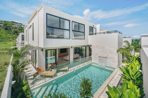 Bophut Hills Villa | Tree Yard Villa