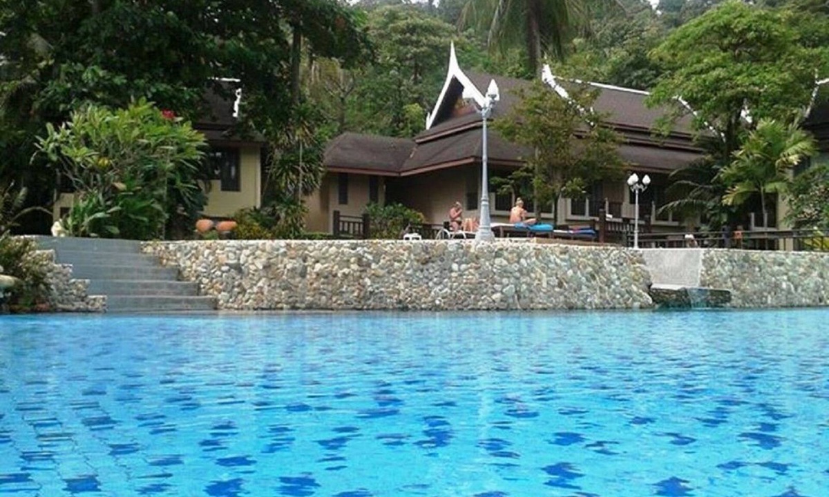 Ko Chang Resort | Tropical superior garden near the beach
