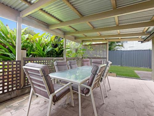 Torquay House | Two Bed Terrace Near Hervey Bay Beaches