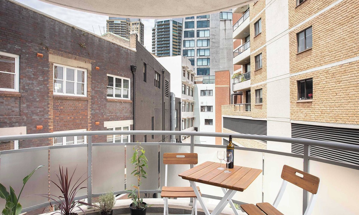 Kings Cross Apartment | Urban Oasis 2BR with Huge Deck & Secure Parking