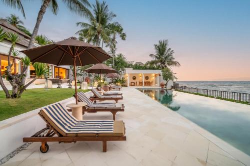 Candi Dasa Villa | Villa Dahlia, 4 bed Oceanfront Retreat, Candidasa