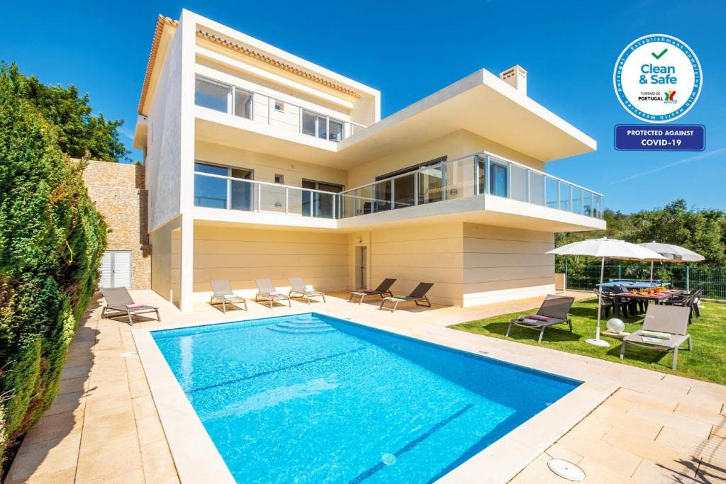 Cerro de Aguia Villa | Villa Los Roques