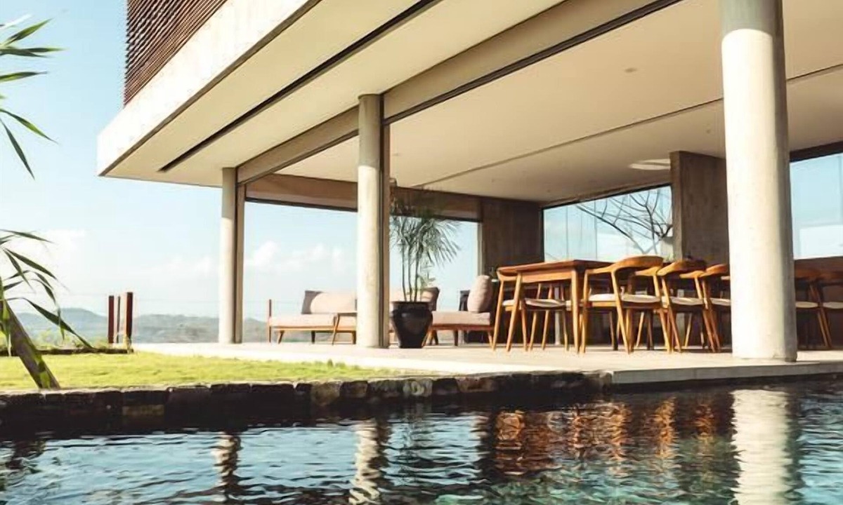Gerupuk Villa | Villa Strata