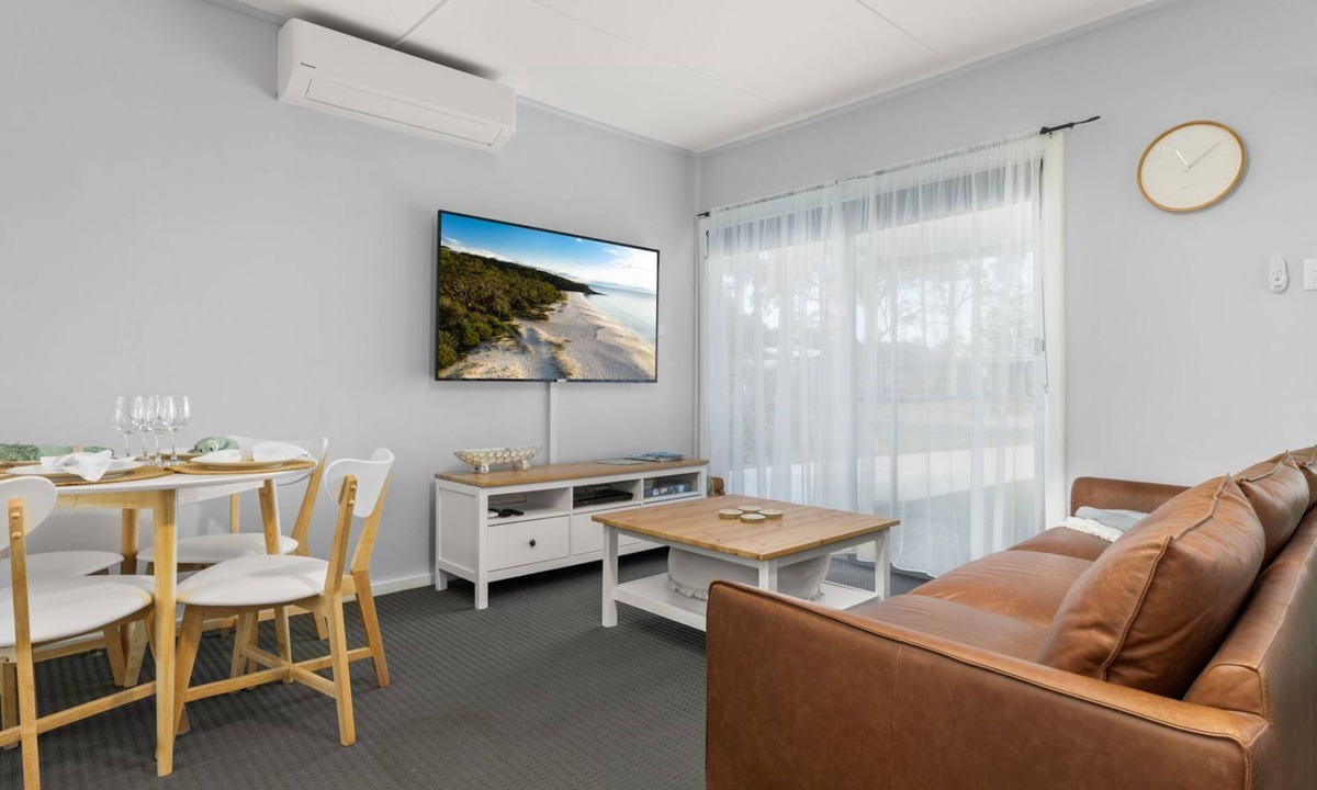 Sanctuary Point House | Wanderer by Experience Jervis Bay