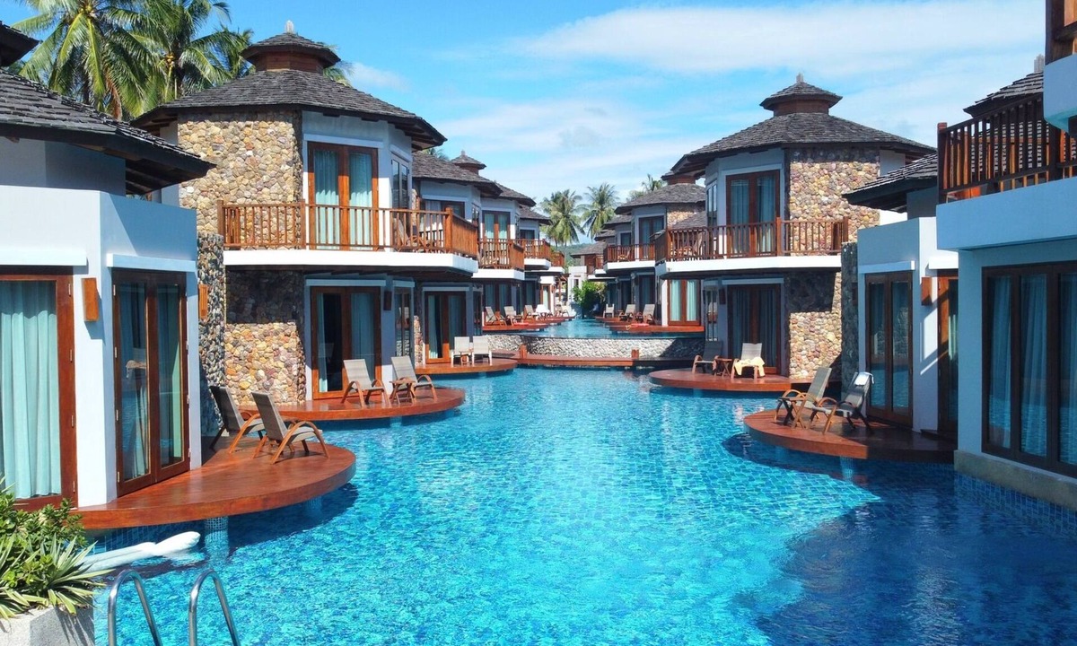 Khanom Hotel | Yotaka Khanom
