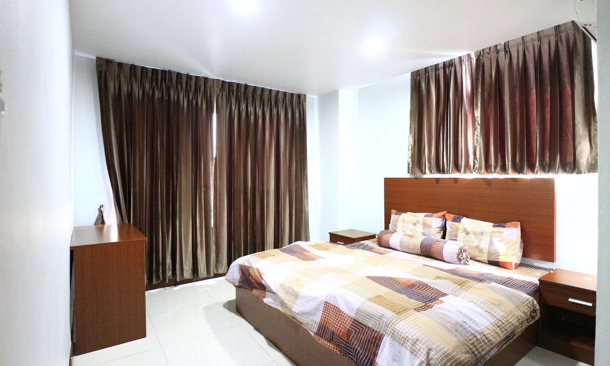 Samut Sakhon Hotel | You House Residence