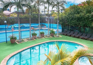 Brisbane Backpackers Resort - Group of 4
