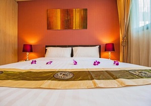 Deluxe 1 bedroom apartment @Laguna Bay 2 Unit#2