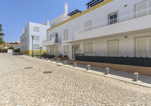 FLH Cabanas Garden Flat