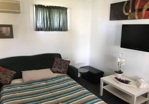 Kangaroo Island Accommodation - Reggie's Cottage