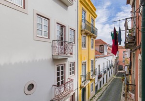 Principe Real 2 Bedroom w/ Terrace