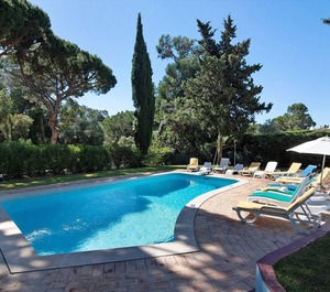 Balaia Golf Village 